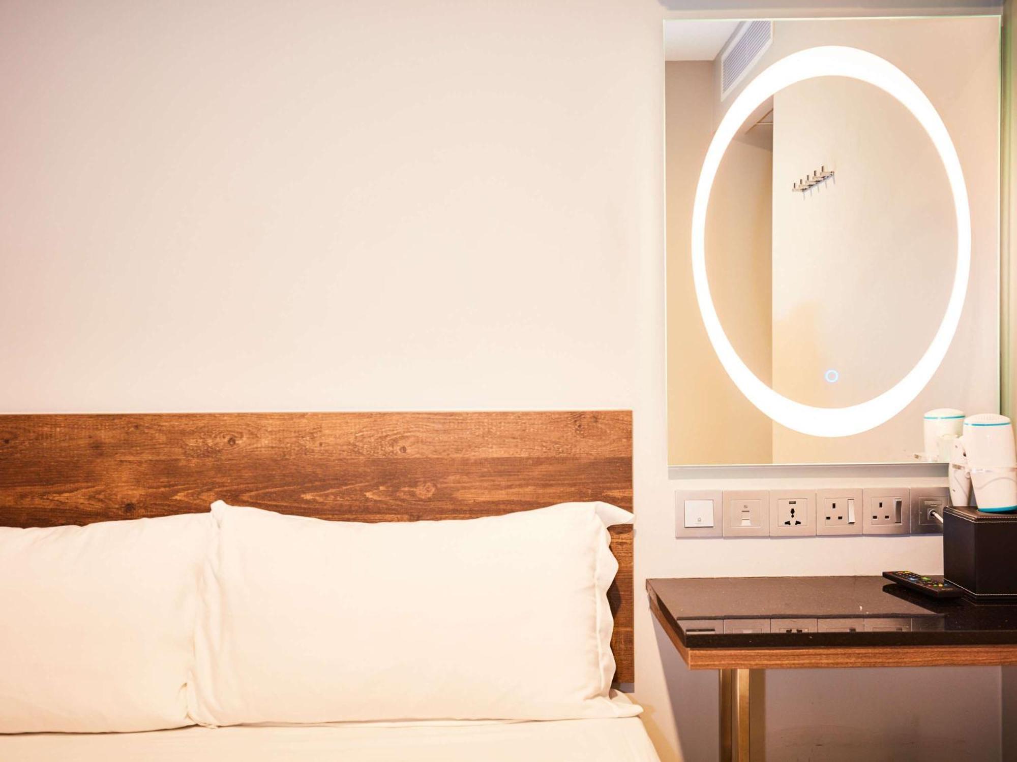 Ibis Budget Singapore Selegie Extérieur photo